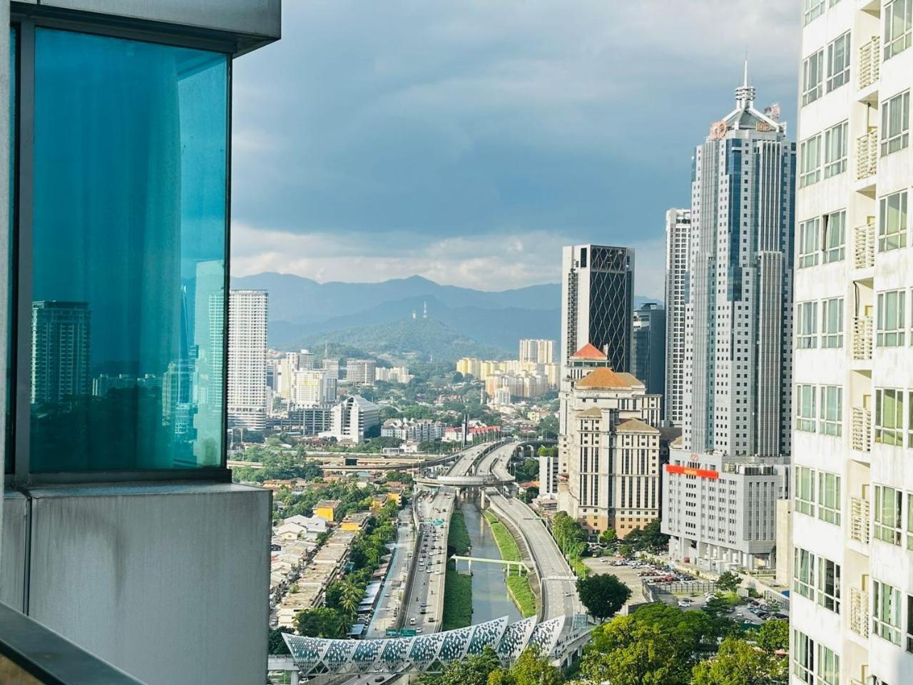 Summer Suites By Hibiscus Kuala Lumpur Exterior photo