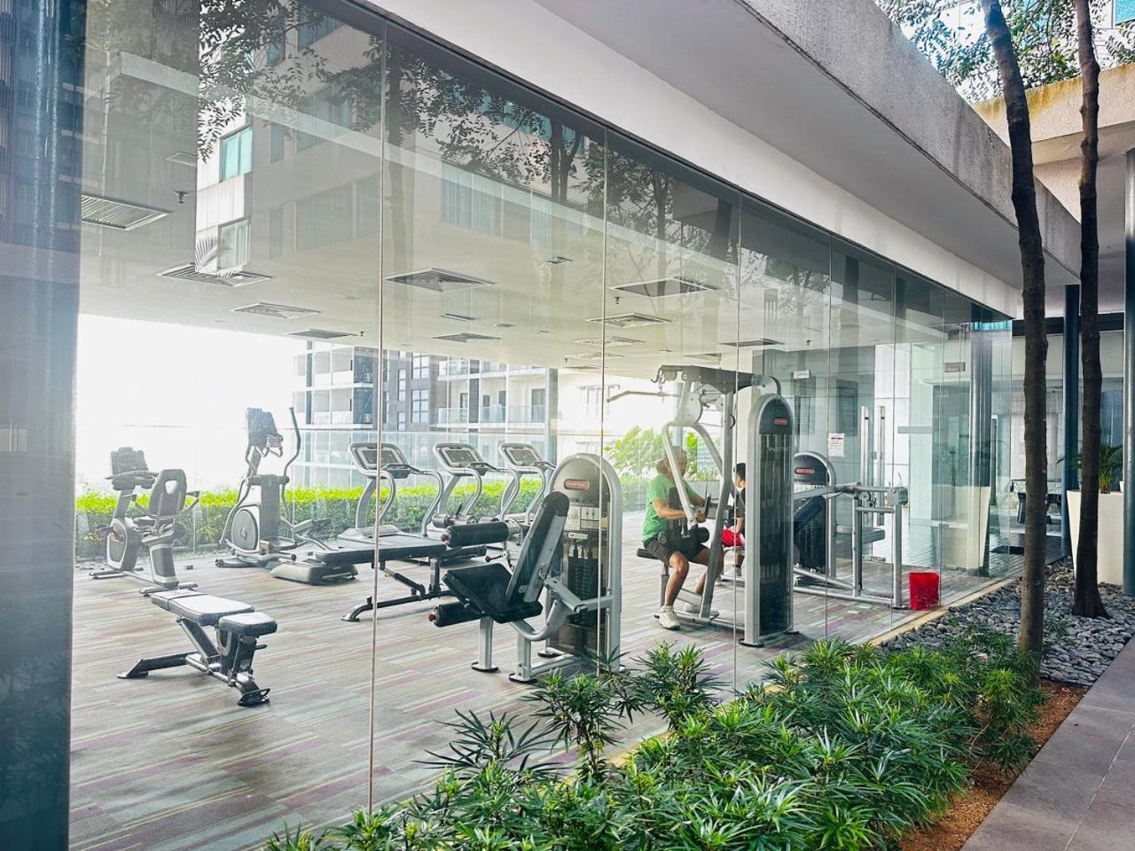 Summer Suites By Hibiscus Kuala Lumpur Exterior photo