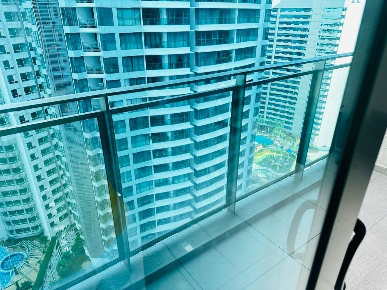Summer Suites By Hibiscus Kuala Lumpur Exterior photo